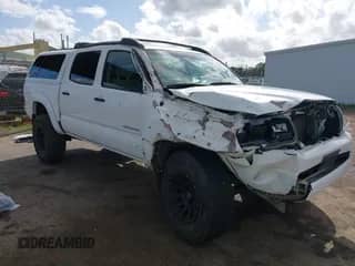 2010 Toyota Tacoma with VIN 5TELU4EN5AZ691654, listed as a IAAI auction lot 41913086 with 143,057 mi miles and . Bid and sale history available at DreamBid. Image 1.