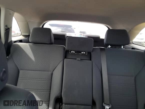 2017 Kia Sorento LX with VIN 5XYPGDA5XHG225124, listed as a Copart auction lot 53211245 with 141,244 mi miles and Clean title. Bid and sale history available at DreamBid. Image 10.