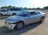 2008 Chrysler 300 C Hemi with VIN 2C3KA63H08H335426, listed as a IAAI auction lot 42742704 with 156,093 mi miles and . Bid and sale history available at DreamBid. Image 2.