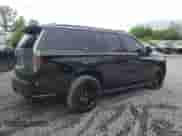 2021 Cadillac Escalade Sport Platinum z VIN 1GYS4GKL7MR338004, wystawiony jako Copart lot #61612345 z przebiegiem 47 300 mil mil oraz Szkoda całkowita • Salvage title. Historia ofert i sprzedaży dostępna na DreamBid. Obrazek 3.