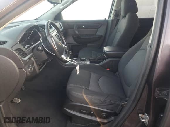2015 Chevrolet Traverse LT с VIN 1GNKRGKD1FJ243639, выставлен на аукционе Copart как лот 82064045 с пробегом 152 076 миль миль и Списание • Salvage title. История ставок и продаж доступна на DreamBid. Изображение 7.