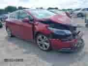 2017 Chevrolet Cruze Premier z VIN 3G1BF6SM1HS547186, wystawiony jako IAAI lot #42536555 z przebiegiem 110 805 mil mil oraz . Historia ofert i sprzedaży dostępna na DreamBid. Obrazek 1.