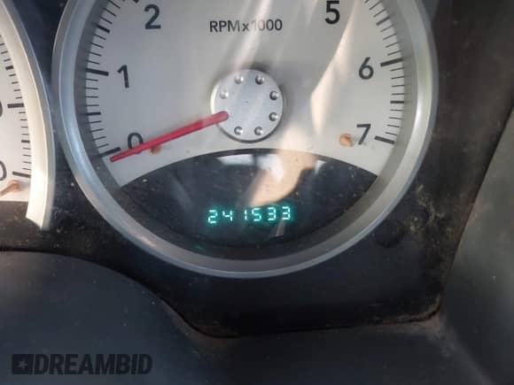 2007 Dodge Dakota SLT with VIN 1D7HW48J67S226053, listed as a IAAI auction lot 42781353 with 241,533 mi miles and . Bid and sale history available at DreamBid. Image 7.