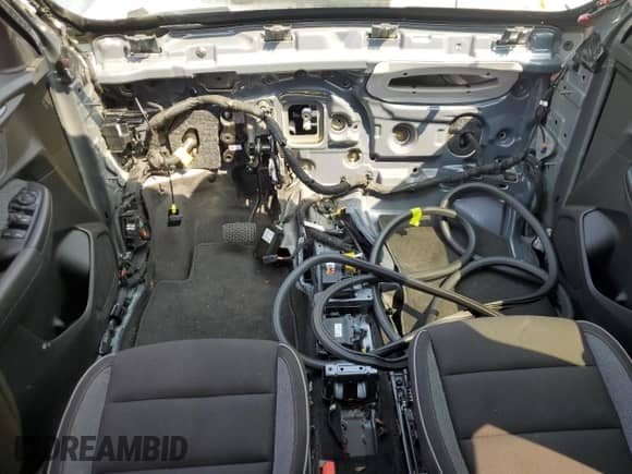 2022 Chevrolet TrailBlazer LT z VIN KL79MPSL3NB059287, wystawiony jako Copart lot #68646715 z przebiegiem Nie podano mil oraz Szkoda całkowita • Salvage title. Historia ofert i sprzedaży dostępna na DreamBid. Obrazek 8.