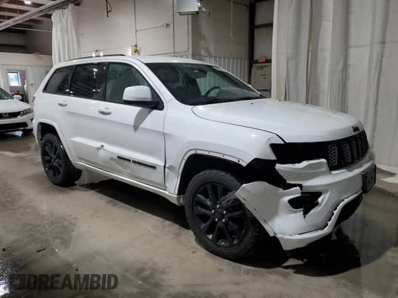 2020 Jeep Grand Cherokee Laredo E with VIN 1C4RJFAG0LC272280, listed as a Copart auction lot 80296425 with 50,959 mi miles and Salvage title. Bid and sale history available at DreamBid. Image 4.