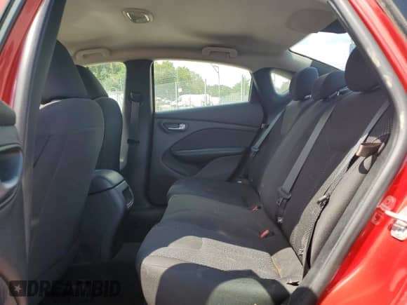 2016 Dodge Dart SXT Sport Rallye z VIN 1C3CDFFA4GD796313, wystawiony jako Copart lot #67723215 z przebiegiem 34 490 mil mil oraz Szkoda całkowita • Salvage title. Historia ofert i sprzedaży dostępna na DreamBid. Obrazek 10.