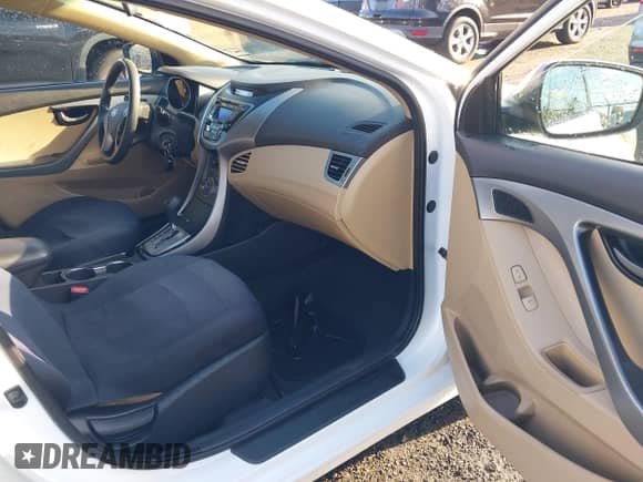 2013 Hyundai Elantra GLS с VIN 5NPDH4AE4DH320023, выставлен на аукционе IAAI как лот 43510387 с пробегом 121 728 миль миль и . История ставок и продаж доступна на DreamBid. Изображение 5.
