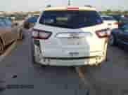 2013 Chevrolet Traverse LT z VIN 1GNKRGKD6DJ122960, wystawiony jako IAAI lot #42909542 z przebiegiem 266 289 mil mil oraz . Historia ofert i sprzedaży dostępna na DreamBid. Obrazek 6.