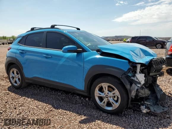 2022 Hyundai Kona SEL с VIN KM8K32AB1NU862263, выставлен на аукционе Copart как лот 71293555 с пробегом 27 800 миль миль и Списание • Salvage title. История ставок и продаж доступна на DreamBid. Изображение 4.