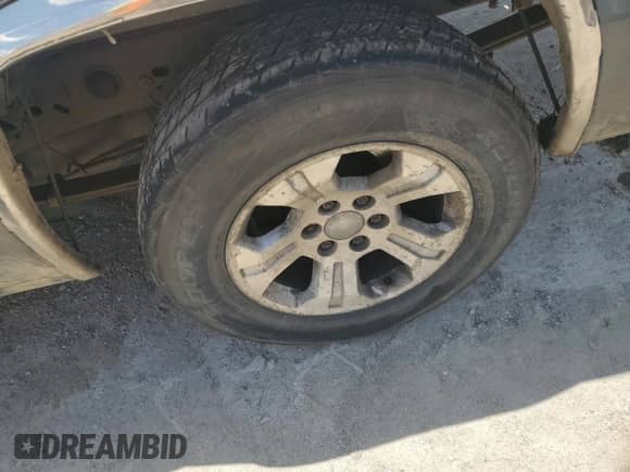 2000 Chevrolet Silverado 1500 LS z VIN 1GCEC19TXYZ138247, wystawiony jako Copart lot #65799485 z przebiegiem 291 219 mil mil oraz Szkoda całkowita • Salvage title. Historia ofert i sprzedaży dostępna na DreamBid. Obrazek 2.