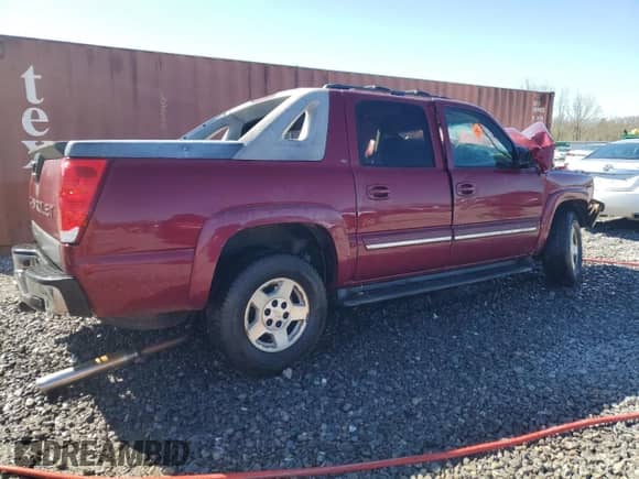 2006 Chevrolet Avalanche LT с VIN 3GNEC12Z26G129755, выставлен на аукционе Copart как лот 49332985 с пробегом Не указан миль и Списание • Salvage title. История ставок и продаж доступна на DreamBid. Изображение 3.
