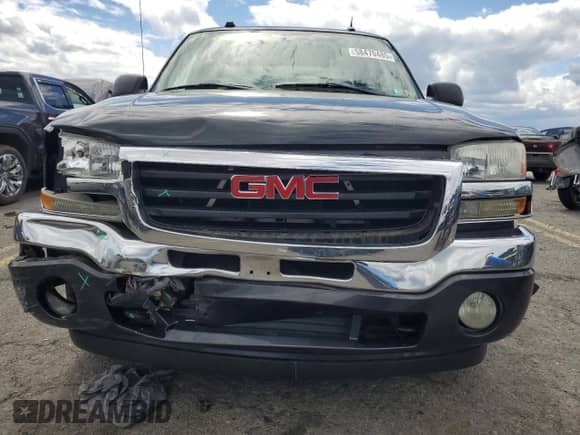 2005 GMC Sierra 1500 SLT z VIN 2GTEK19B451254171, wystawiony jako Copart lot #58470485 z przebiegiem 121 080 mil mil oraz Szkoda całkowita • Salvage title. Historia ofert i sprzedaży dostępna na DreamBid. Obrazek 5.