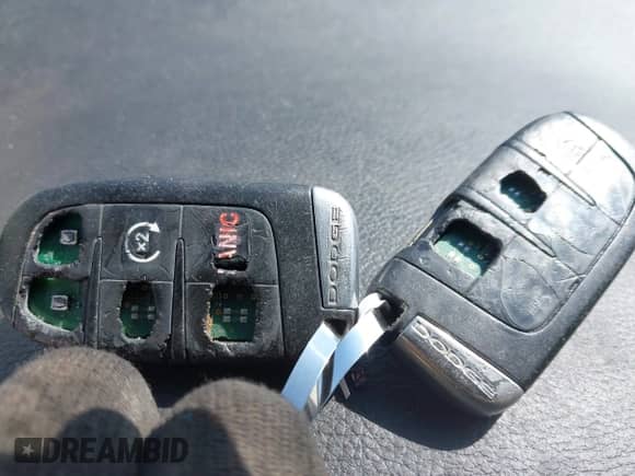 2011 Dodge Journey LUX с VIN 3D4PG9FG4BT509956, выставлен на аукционе IAAI как лот 43378906 с пробегом 204 211 миль миль и . История ставок и продаж доступна на DreamBid. Изображение 11.