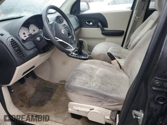 2004 Saturn VUE z VIN 5GZCZ23D24S888658, wystawiony jako Copart lot #52075025 z przebiegiem 258 490 mil mil oraz Szkoda całkowita • Salvage title. Historia ofert i sprzedaży dostępna na DreamBid. Obrazek 7.