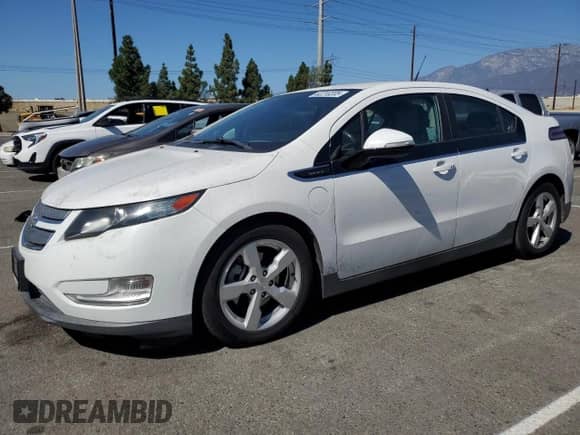 2014 Chevrolet Volt с VIN 1G1RF6E49EU165719, выставлен на аукционе Copart как лот 82210205 с пробегом 74 909 миль миль и Списание • Salvage title. История ставок и продаж доступна на DreamBid. Изображение 1.