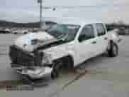 2014 Chevrolet Silverado 2500HD Work Truck z VIN 1GC1KVCG1EF184664, wystawiony jako Copart lot #47192755 z przebiegiem 199 338 mil mil oraz Szkoda całkowita • Salvage title. Historia ofert i sprzedaży dostępna na DreamBid. Obrazek 1.