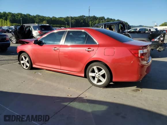 2012 Toyota Camry L с VIN 4T1BF1FK7CU626854, выставлен на аукционе Copart как лот 70451335 с пробегом 147 638 миль миль и Списание • Salvage title. История ставок и продаж доступна на DreamBid. Изображение 2.