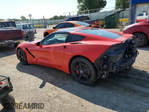 2014 Chevrolet Corvette 2LT z VIN 1G1YD2D72E5108116, wystawiony jako Copart lot #70379355 z przebiegiem 81 453 mil mil oraz Szkoda całkowita • Salvage title. Historia ofert i sprzedaży dostępna na DreamBid. Obrazek 2.