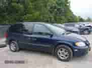 2003 Dodge Caravan SE z VIN 1D4GP25R13B244927, wystawiony jako IAAI lot #43105613 z przebiegiem 167 062 mil mil oraz . Historia ofert i sprzedaży dostępna na DreamBid. Obrazek 14.