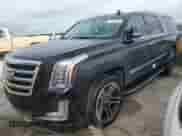 2019 Cadillac Escalade ESV z VIN 1GYS3GKJ9KR350198, wystawiony jako Copart lot #75814444 z przebiegiem Nie podano mil oraz Nie do naprawy • Non repairable. Historia ofert i sprzedaży dostępna na DreamBid. Obrazek 1.