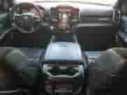 2023 Ram 1500 Laramie z VIN 1C6RREJT3PN565253, wystawiony jako Copart lot #61730415 z przebiegiem 41 963 mil mil oraz Szkoda całkowita • Salvage title. Historia ofert i sprzedaży dostępna na DreamBid. Obrazek 8.