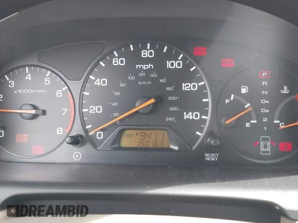 2002 Honda Accord LX с VIN 1HGCG56472A108436, выставлен на аукционе IAAI как лот 42930626 с пробегом 142 167 миль миль и . История ставок и продаж доступна на DreamBid. Изображение 7.