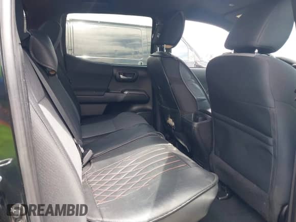 2021 Toyota Tacoma SR5 с VIN 3TMBZ5DN3MM031912, выставлен на аукционе IAAI как лот 41905749 с пробегом 73 682 миль миль и . История ставок и продаж доступна на DreamBid. Изображение 8.