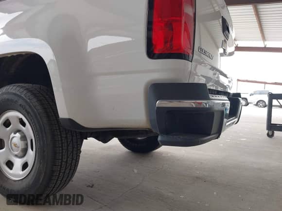 2019 Chevrolet Colorado 2WD Work Truck z VIN 1GCHSBEA1K1115374, wystawiony jako IAAI lot #43488651 z przebiegiem 49 644 mil mil oraz . Historia ofert i sprzedaży dostępna na DreamBid. Obrazek 11.