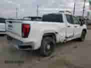 2021 GMC Sierra 1500 with VIN 1GTR9AEH5MZ280078, listed as a Copart auction lot 43417275 with 86,783 mi miles and Salvage title. Bid and sale history available at DreamBid. Image 3.