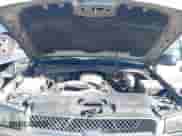 2003 Chevrolet Silverado 1500HD LS с VIN 1GCGK13U33F151624, выставлен на аукционе IAAI как лот 42387061 с пробегом 160 697 миль миль и . История ставок и продаж доступна на DreamBid. Изображение 10.