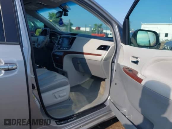 2012 Toyota Sienna XLE with VIN 5TDDK3DC0CS045751, listed as a IAAI auction lot 42591445 with 196,791 mi miles and . Bid and sale history available at DreamBid. Image 5.