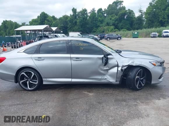 2021 Honda Accord Sport with VIN 1HGCV2F35MA004560, listed as a IAAI auction lot 42746583 with 63,997 mi miles and . Bid and sale history available at DreamBid. Image 13.