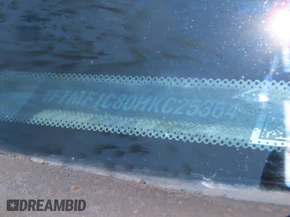 2017 Ford F-150 XL z VIN 1FTMF1C80HKC25364, wystawiony jako Copart lot #86861365 z przebiegiem 195 384 mil mil oraz Szkoda całkowita • Salvage title. Historia ofert i sprzedaży dostępna na DreamBid. Obrazek 10.