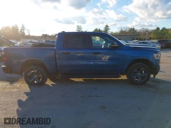 2024 Ram 1500 Big Horn z VIN 1C6SRFFT6RN232094, wystawiony jako IAAI lot #40893906 z przebiegiem 16 501 mil mil oraz . Historia ofert i sprzedaży dostępna na DreamBid. Obrazek 13.