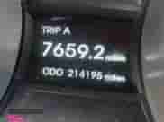 2013 Hyundai Sonata SE z VIN 5NPEC4AC6DH678404, wystawiony jako IAAI lot #43531174 z przebiegiem 214 195 mil mil oraz . Historia ofert i sprzedaży dostępna na DreamBid. Obrazek 12.