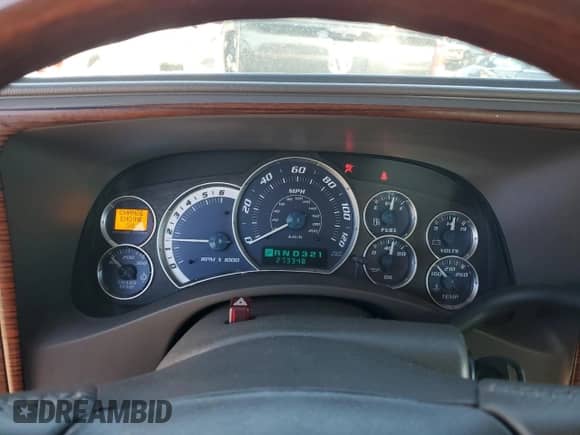 2002 Cadillac Escalade EXT with VIN 3GYEK63NX2G346057, listed as a Copart auction lot 42330535 with 273,348 mi miles and Salvage title. Bid and sale history available at DreamBid. Image 9.