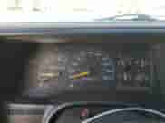 1997 Chevrolet Suburban с VIN 1GBEC16R2VJ361809, выставлен на аукционе Copart как лот 52708935 с пробегом 124 252 миль миль и Списание • Salvage title. История ставок и продаж доступна на DreamBid. Изображение 9.