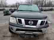 2010 Nissan Frontier SE с VIN 1N6AD0EV3AC427232, выставлен на аукционе Copart как лот 42559615 с пробегом 258 197 миль миль и Списание • Salvage title. История ставок и продаж доступна на DreamBid. Изображение 5.