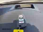 2016 BMW 5 Series 550i Gran Turismo xDrive z VIN WBA5M0C50GD085214, wystawiony jako IAAI lot #42834928 z przebiegiem 176 347 mil mil oraz . Historia ofert i sprzedaży dostępna na DreamBid. Obrazek 11.