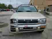 1997 Nissan Pathfinder XE с VIN JN8AR05S1VW148431, выставлен на аукционе Copart как лот 50992945 с пробегом 255 512 миль миль и Списание • Salvage title. История ставок и продаж доступна на DreamBid. Изображение 5.