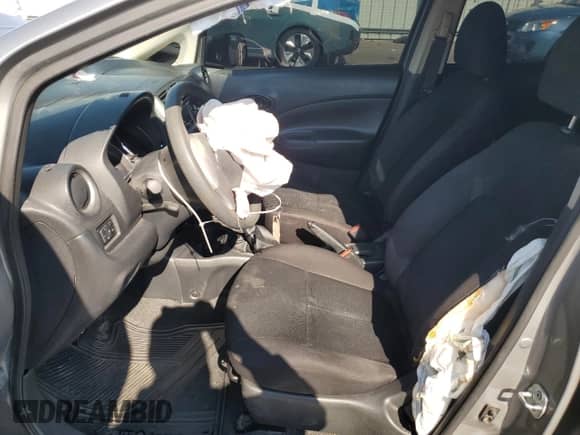 2014 Nissan Note S Plus with VIN 3N1CE2CP2EL399624, listed as a Copart auction lot 67666765 with 106,495 mi miles and Salvage title. Bid and sale history available at DreamBid. Image 7.