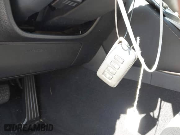 2016 Lexus IS 200t with VIN JTHBA1D2XG5013938, listed as a IAAI auction lot 42510486 with 76,357 mi miles and . Bid and sale history available at DreamBid. Image 11.