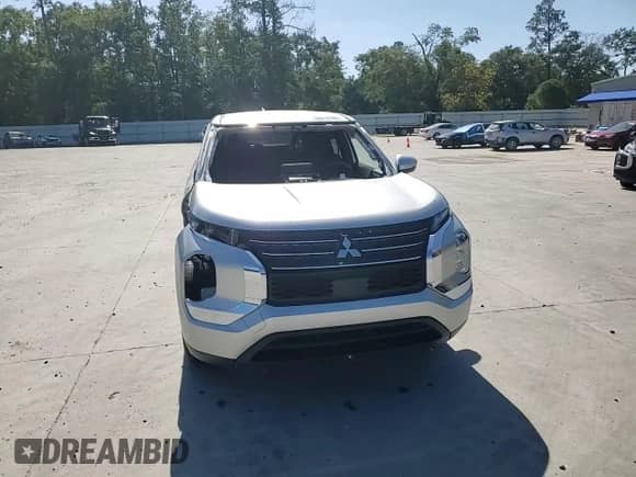 2024 Mitsubishi Outlander ES with VIN JA4J3UA85RZ024580, listed as a Copart auction lot 72012785 with 12,832 mi miles and Salvage title. Bid and sale history available at DreamBid. Image 15.