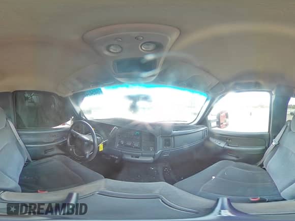 2000 Chevrolet Silverado 2500 LS с VIN 1GCGK29U1YE242031, выставлен на аукционе Copart как лот 84549485 с пробегом 234 569 миль миль и Списание • Salvage title. История ставок и продаж доступна на DreamBid. Изображение 14.