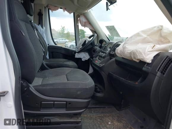 2017 Ram ProMaster Cargo с VIN 3C6TRVAG4HE530414, выставлен на аукционе IAAI как лот 42374577 с пробегом 110 208 миль миль и . История ставок и продаж доступна на DreamBid. Изображение 5.