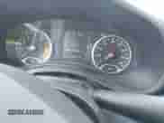 2018 Jeep Renegade Latitude z VIN ZACCJBBB0JPH02500, wystawiony jako IAAI lot #42431159 z przebiegiem 64 506 mil mil oraz . Historia ofert i sprzedaży dostępna na DreamBid. Obrazek 7.