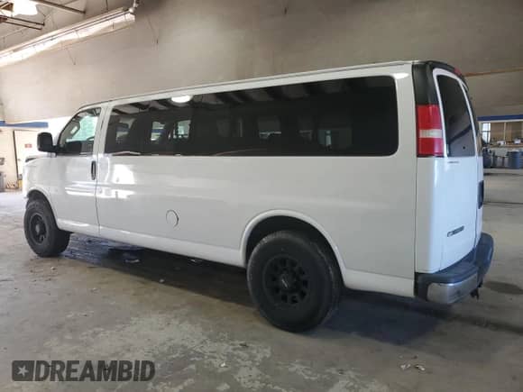 2018 Chevrolet Express Passenger LT с VIN 1GAZGPFGXJ1244873, выставлен на аукционе Copart как лот 44595725 с пробегом 149 127 миль миль и Списание • Salvage title. История ставок и продаж доступна на DreamBid. Изображение 2.