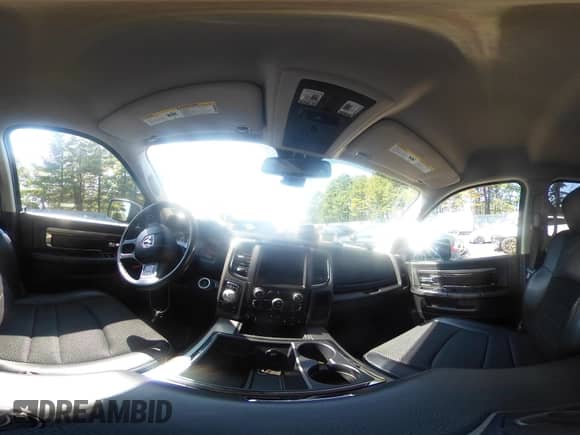 2013 Ram 1500 Sport z VIN 1C6RR7MT9DS720683, wystawiony jako IAAI lot #43262288 z przebiegiem 113 783 mil mil oraz . Historia ofert i sprzedaży dostępna na DreamBid. Obrazek 18.