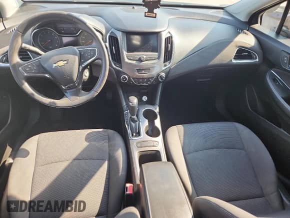 2019 Chevrolet Cruze LT с VIN 1G1BE5SMXK7145556, выставлен на аукционе Copart как лот 81440425 с пробегом 110 410 миль миль и Списание • Salvage title. История ставок и продаж доступна на DreamBid. Изображение 8.