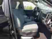 2018 Ram 1500 Express с VIN 1C6RR7FT9JS290131, выставлен на аукционе IAAI как лот 42377820 с пробегом 56 442 миль миль и . История ставок и продаж доступна на DreamBid. Изображение 5.